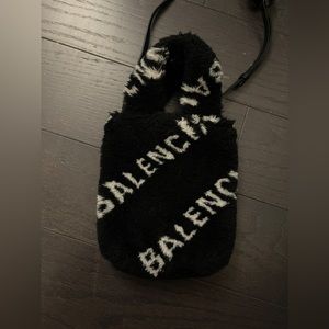 authentic Balenciaga women Faux-fur tote crossbody bag black  logo pattern
